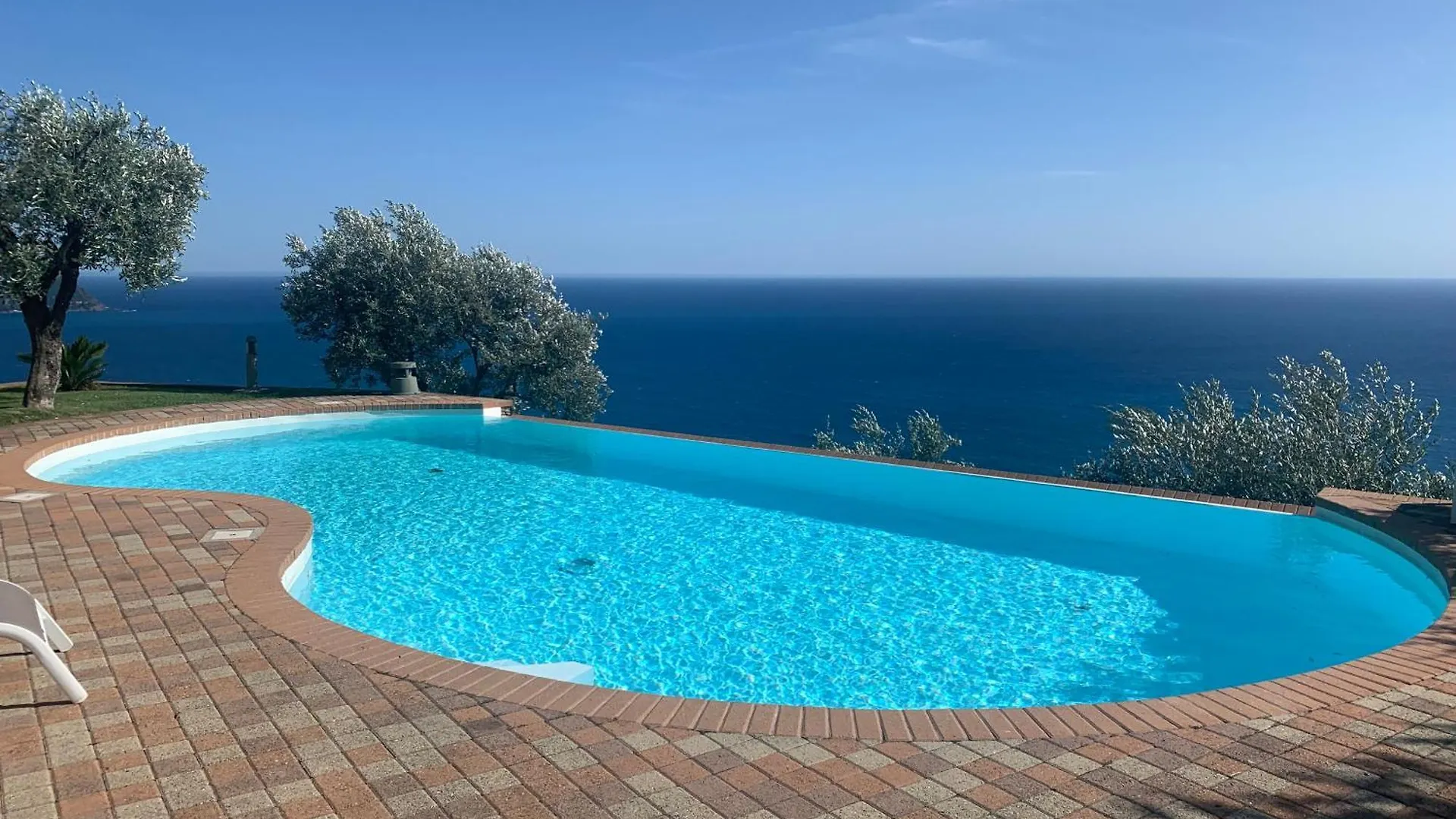 בית הארחה מלון פייבה ליגורה Sea View